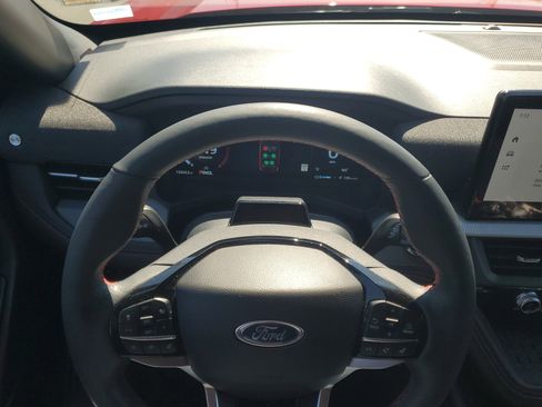 Certified 2025 Ford Explorer ST-Line w/ Premium Package image 24