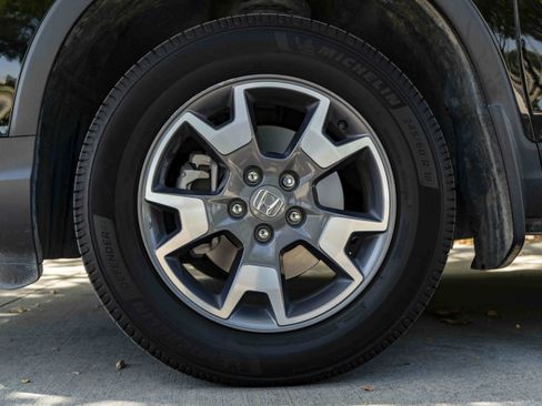 Used 2022 Honda Passport TrailSport image 14