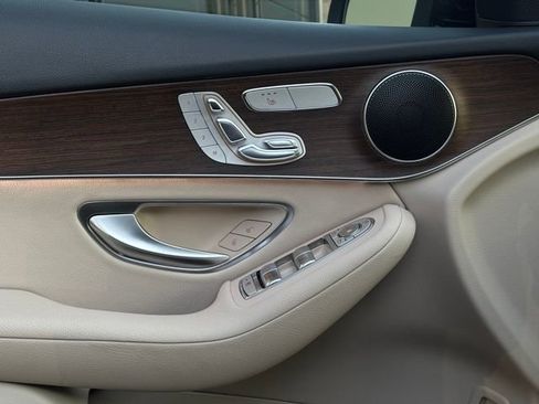 Certified 2022 Mercedes-Benz GLC 300 GLC 300 image 20