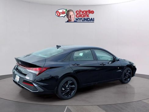 New 2026 Hyundai Elantra Sport FWD image 5