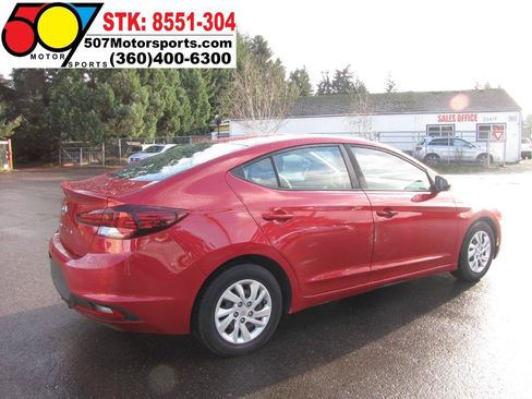 Used 2020 Hyundai Elantra SE FWD image 9