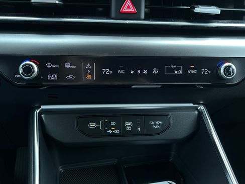New 2026 Kia Carnival SX FWD image 33