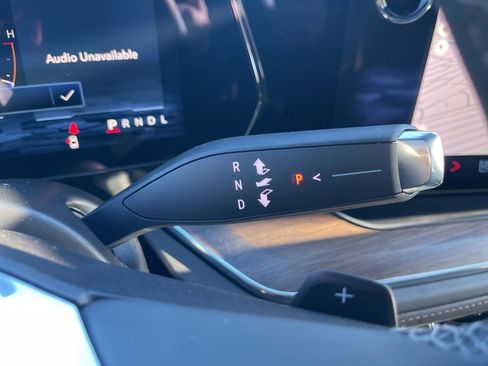 New 2026 Chevrolet Tahoe High Country image 30