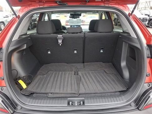 Used 2022 Hyundai Kona SEL w/ Convenience Package image 29