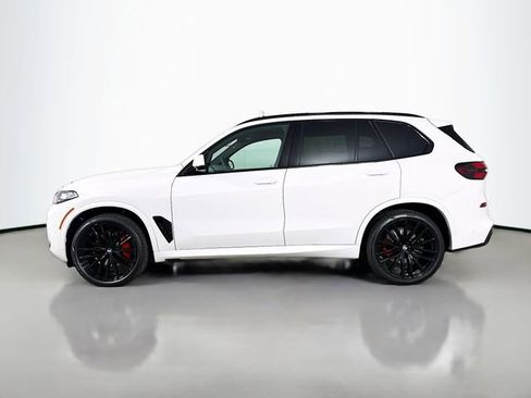 New 2026 BMW X5 xDrive40i w/ M Sport Package image 4