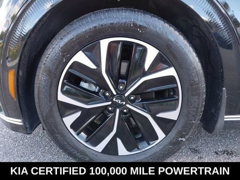 Certified 2023 Kia EV6 Wind w/ Wind Technology Package AWD/4WD image 10