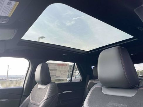New 2026 Ford Explorer ST w/ Sun And Sound Package AWD/4WD image 9