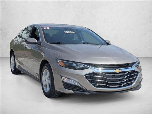 Used 2023 Chevrolet Malibu LT FWD image 3