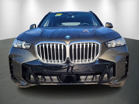New 2026 BMW X5 xDrive50e w/ M Sport Package image 2