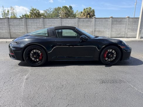 Certified 2026 Porsche 911 Targa 4 GTS AWD/4WD image 7