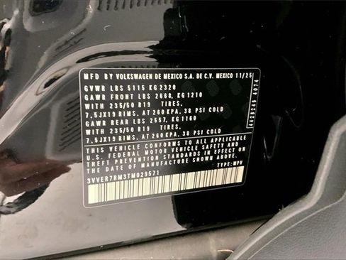 New 2026 Volkswagen Tiguan SE image 14