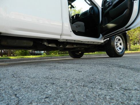 Used 2015 Chevrolet Silverado 1500 W/T w/ WT Fleet Convenience Package image 12