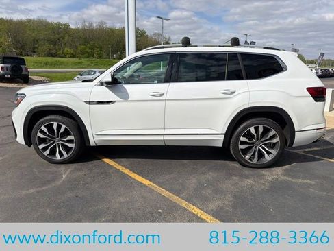 Used 2022 Volkswagen Atlas SEL Premium R-Line AWD/4WD image 5