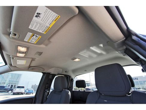 Certified 2024 Nissan Frontier S w/ Technology Package image 28