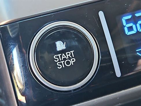 Used 2024 Hyundai Ioniq 5 Limited image 24