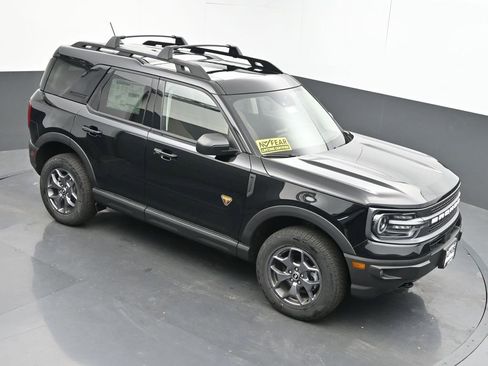New 2024 Ford Bronco Sport Badlands w/ Premium Package image 34