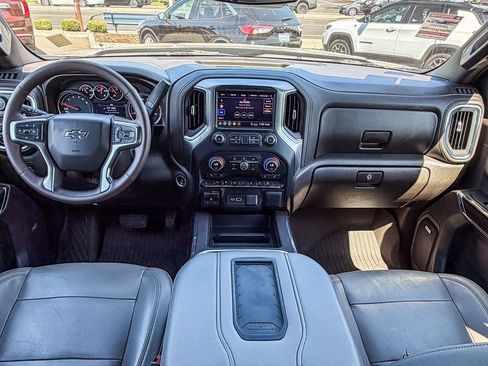 Used 2020 Chevrolet Silverado 1500 RST AWD/4WD image 16