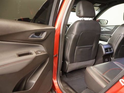 Used 2022 Chevrolet Equinox RS w/ RS Leather Package image 29