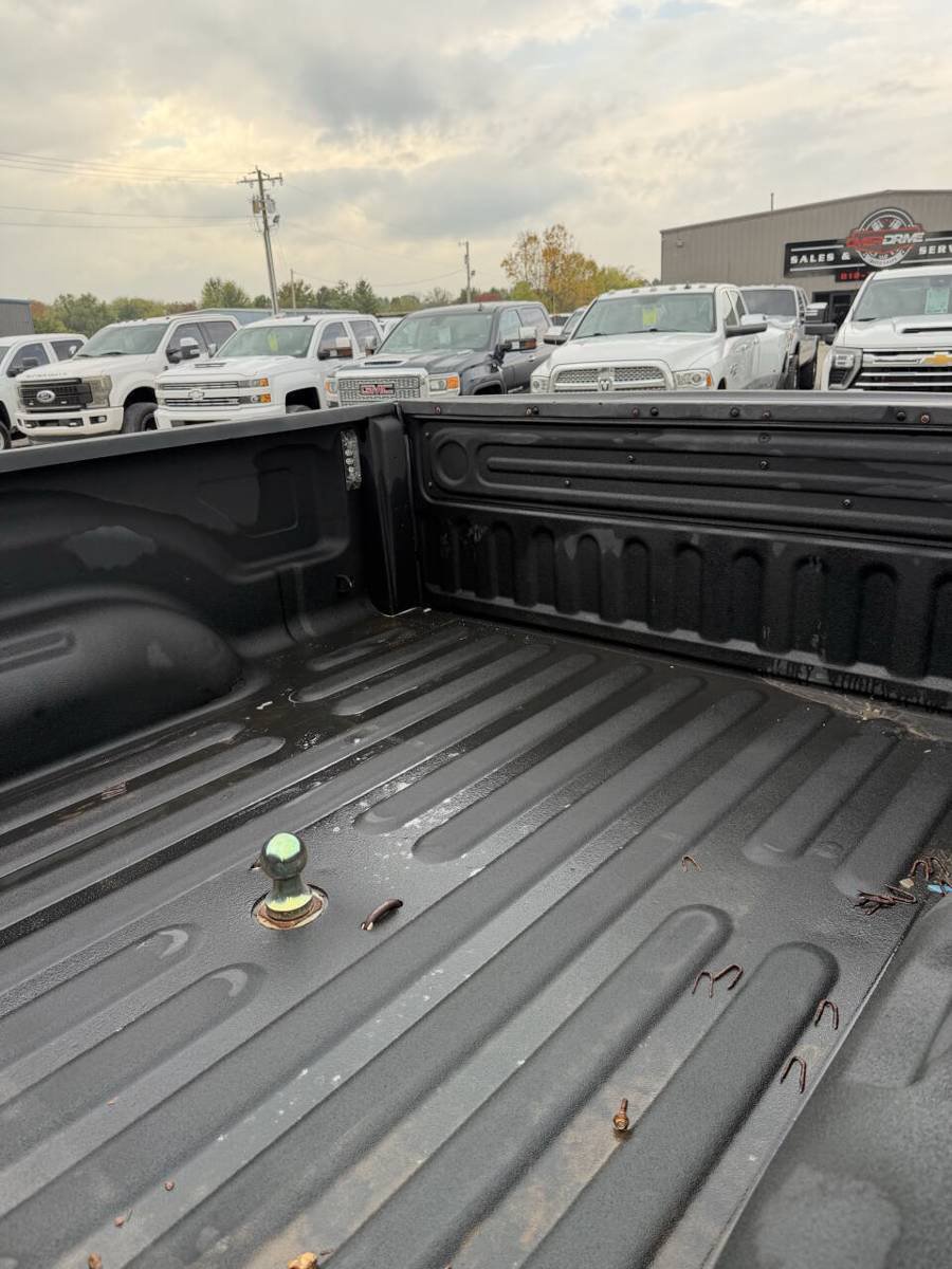 Used 2017 RAM 3500 Laramie Longhorn AWD/4WD image 16