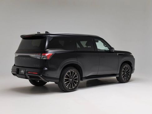 Used 2025 INFINITI QX80 Autograph image 3