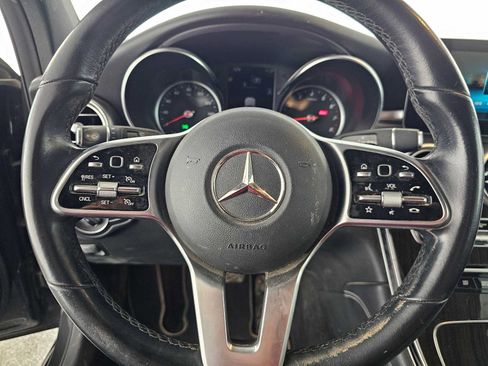Used 2020 Mercedes-Benz GLC 300 4MATIC image 22