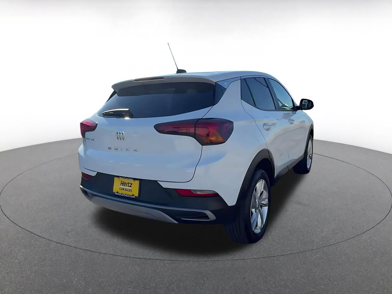Used 2025 Buick Encore GX Preferred AWD/4WD image 13