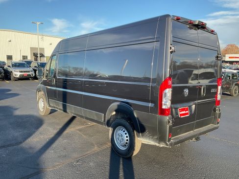 New 2026 RAM ProMaster 2500 w/ Cold Weather Group image 4