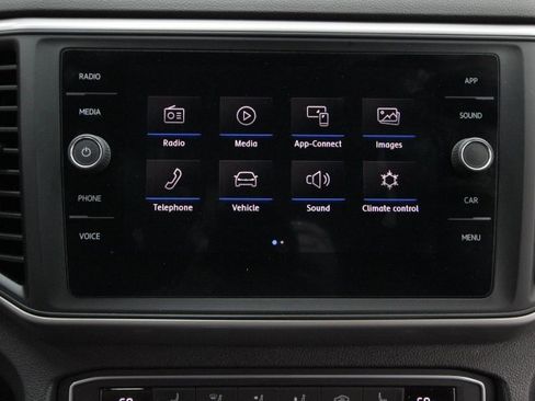 Used 2021 Volkswagen Atlas SE w/ Towing Package image 24