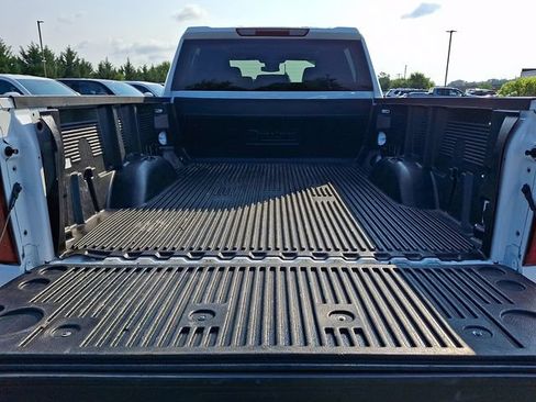 Used 2025 Chevrolet Silverado 2500 LT w/ Convenience Package AWD/4WD image 28