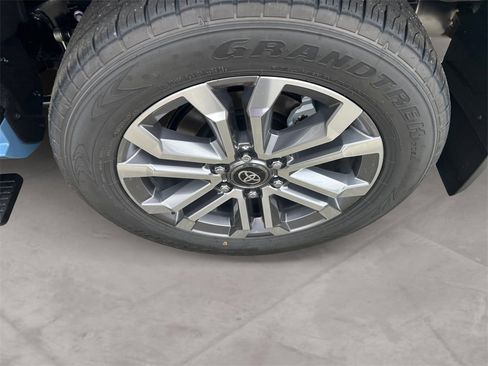 New 2026 Toyota 4Runner Limited image 14