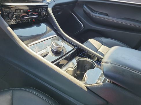 Used 2021 Jeep Grand Cherokee L Limited image 29