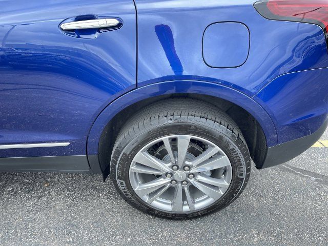 Certified 2024 Cadillac XT5 Premium Luxury AWD/4WD image 34