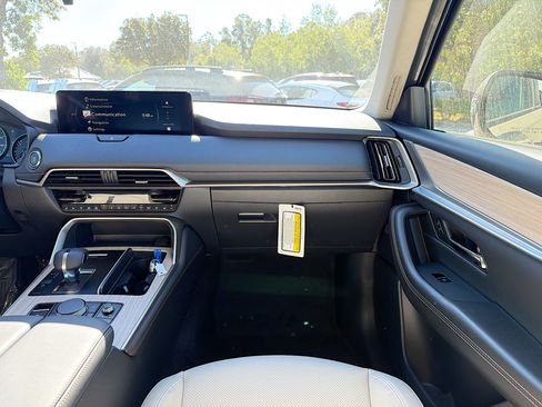 New 2026 MAZDA CX-70 3.3 Turbo w/ Preferred Package image 19