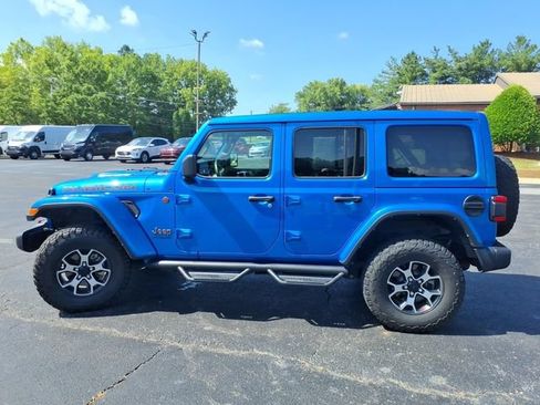 Used 2022 Jeep Wrangler Unlimited Rubicon w/ LED Lighting Group AWD/4WD image 16