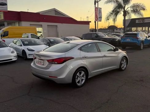 Used 2016 Hyundai Elantra Value Edition image 5
