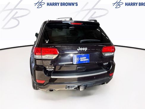 Used 2018 Jeep Grand Cherokee Limited AWD/4WD image 9
