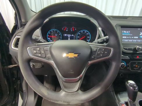 Used 2018 Chevrolet Equinox LT FWD image 27