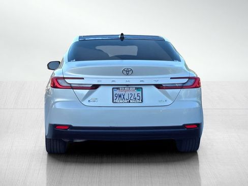 Used 2025 Toyota Camry XLE w/ Premium Package AWD/4WD image 5