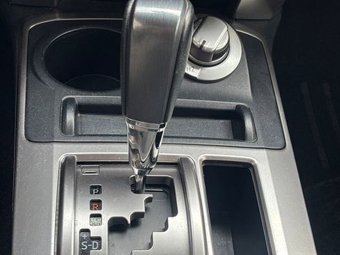 Used 2018 Toyota 4Runner SR5 Premium image 14