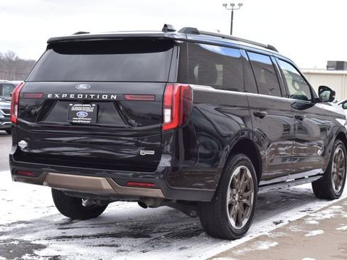 Used 2025 Ford Expedition King Ranch AWD/4WD image 9
