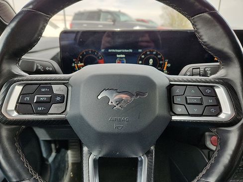 Used 2024 Ford Mustang Premium image 11