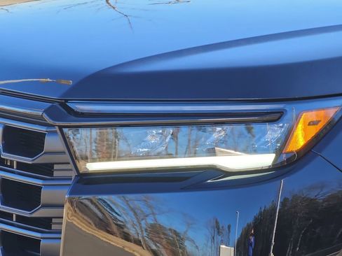 New 2026 Honda Pilot Sport image 23