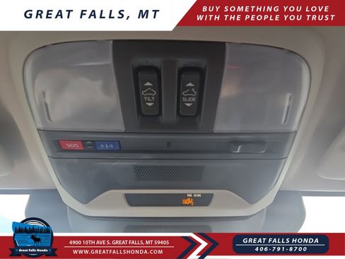 Used 2024 Subaru Crosstrek 2.0i Premium image 22