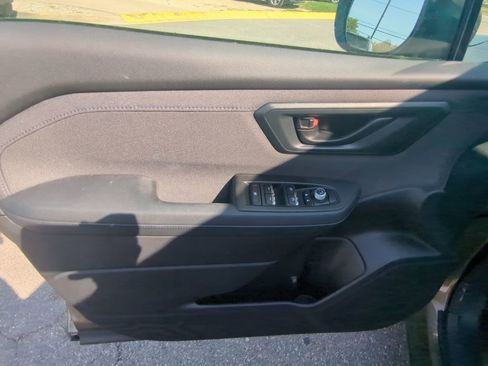 Used 2026 Subaru Forester Premium image 10