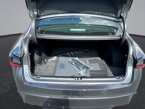 Used 2023 Lexus IS 300 w/ Premium Package RWD image 10