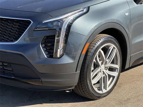 Used 2019 Cadillac XT4 Sport w/ Cold Weather Package image 8