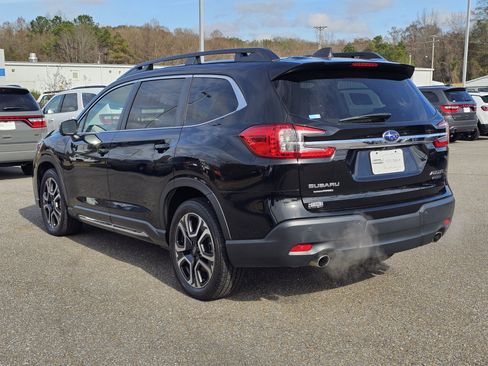 Used 2023 Subaru Ascent Limited w/ Technology Package image 12