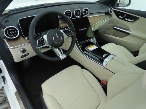 Certified 2025 Mercedes-Benz C 300 Sedan image 9