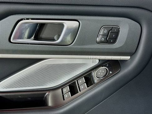 New 2026 Ford Explorer ST w/ Sun And Sound Package image 18