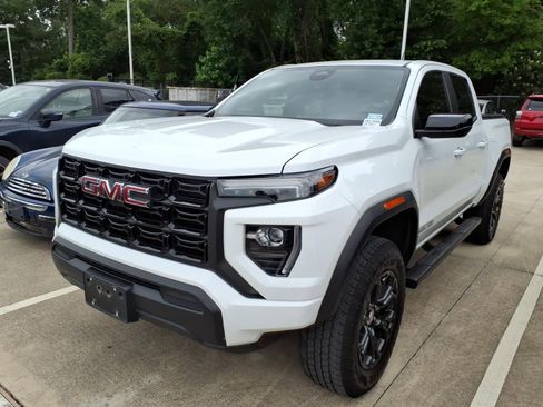 Used 2024 GMC Canyon Elevation RWD image 4